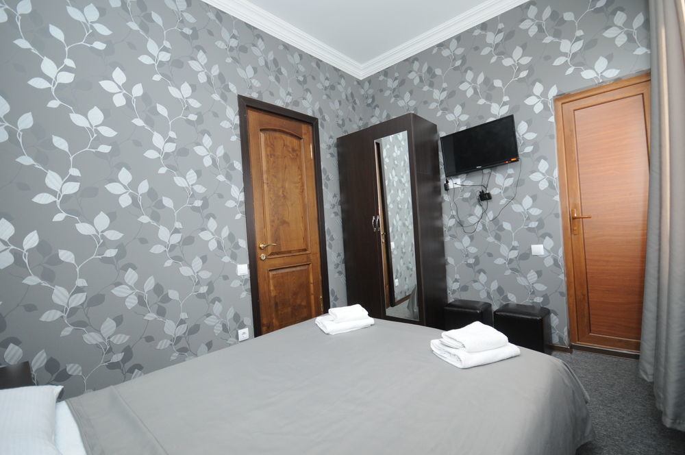 7 Rooms Tbilisi ภายนอก รูปภาพ